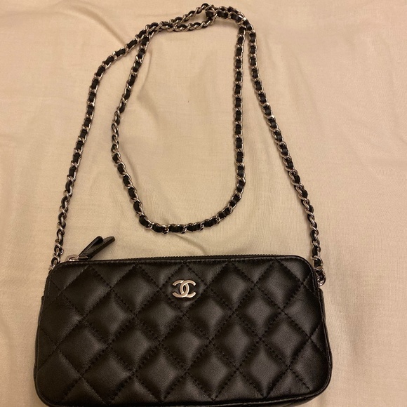 Chanel Cross body Wallet on Chain lambskin WOC - Picture 1 of 8